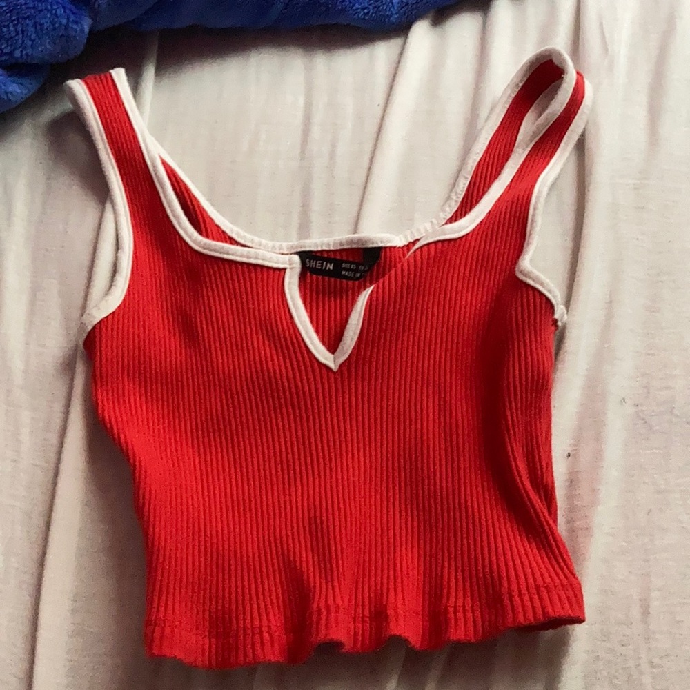cropped top